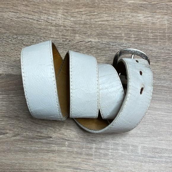 Italian Style Collection White Leather Belt Silver Toned Buckle 40 As Is - Picture 2 of 11